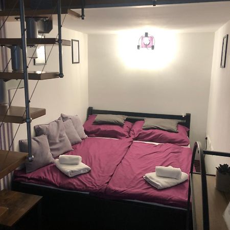 Akacfaapartman Budapeste Exterior foto